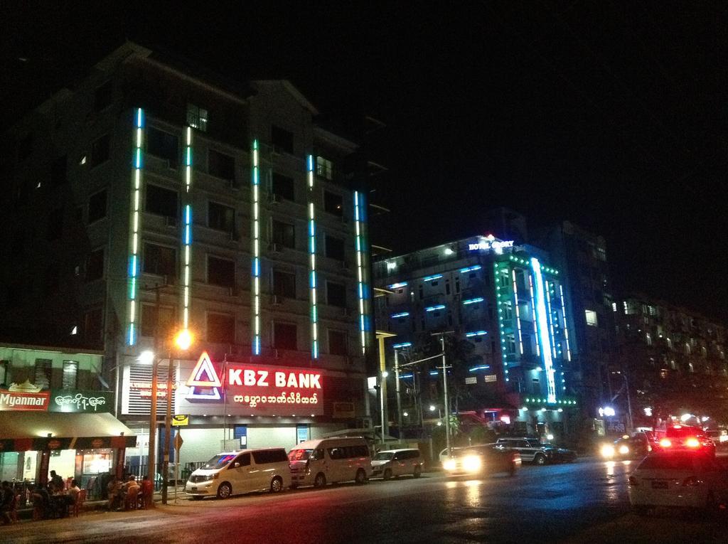 โรงแรมกลอรี ย่างกุ้ง ภายนอก รูปภาพ